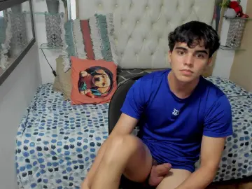 Cam4 Adult Webcam of heiker_