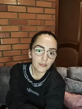 Cam4 Live Porn of aliz21