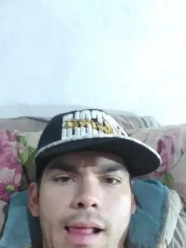 Cam4 Nude Webcam of weedlove18