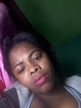 Cam4 Sex Chat of Valisoa2