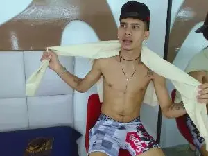 Cam4 Live Porn of SkinnycuteAlyer