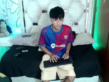 Cam4 Free Live Porn of Yiisu_1