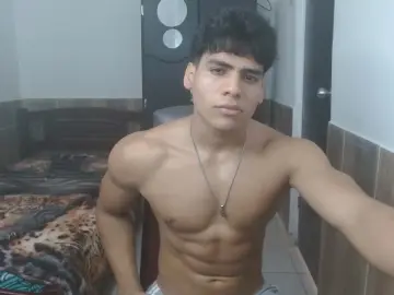 Cam4 Private Sex Chat of TylerGolt823