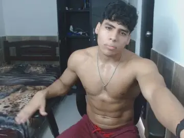 Cam4 Private Sex Chat of TylerGolt823