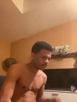 Cam4 Live Porn of zuca8