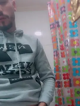 Cam4 Free Live Porn of Pollon2jjj52