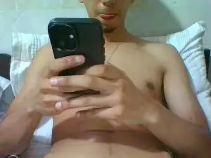 Cam4 Sex Cam of santiagomex22