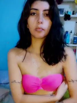 Cam4 Free Live Porn of Millerlia97