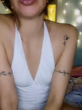 Cam4 Nude Webcam of Millerlia97