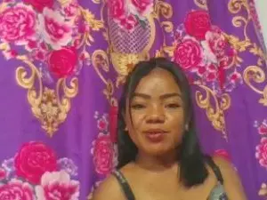 Cam4 Watch Live Sex Cams of miranah5