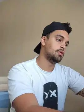 Cam4 Watch Live Sex Cams of xcumshot3323
