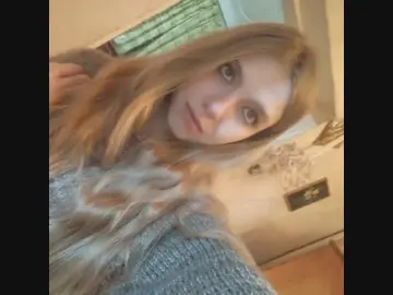 Cam4 Nude Webcam of JulieFaines