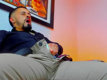 Cam4 Adult Webcam of Maximus_Sr