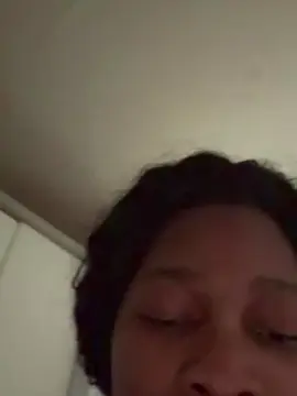 Cam4 Nude Webcam of Givity