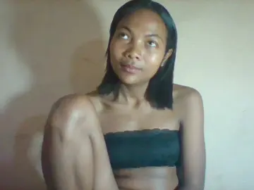 Cam4 Free Live Porn of yrinah1