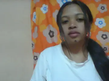 Cam4 Free Live Porn of Lovatiana