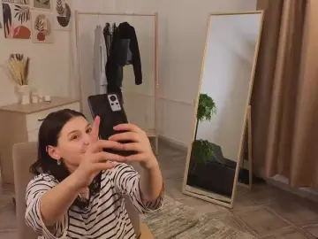 Cam4 Watch Live Sex Cams of TerraOlan