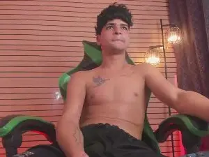 Cam4 Watch Live Sex Cams of alejandro_dirt1