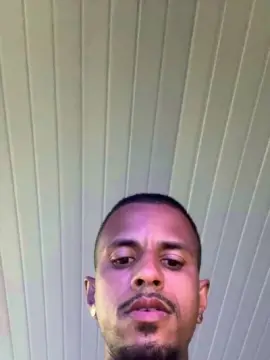 Cam4 Live Porn of Soaresluucas29