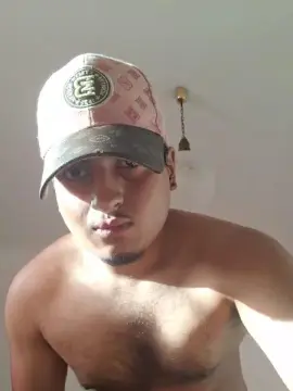 Cam4 Nude Webcam of andrea9370