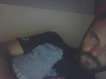 Cam4 Free Porn Cam of maxou74