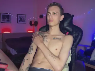 Cam4 Nude Webcam of Den_DreaddX