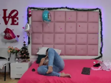 Cam4 Sex Chat of Aliss_Aron