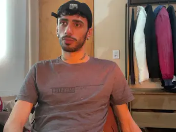 Cam4 Free Porn Cam of GarotoDoSulRG