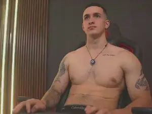 Cam4 Adult Webcam of JacksonOlsenn