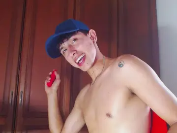 Cam4 Adult Webcam of Rowanbig23