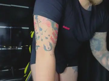 Cam4 Live Sex Cam of ntattoo