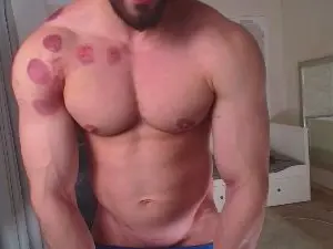 Cam4 Live Sex Cam of IvanHyde