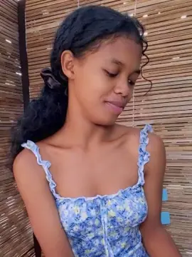 Cam4 Adult Webcams of SissiFrenchy