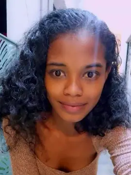 Cam4 Nude Webcam of SissiFrenchy