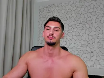 Cam4 Free Live Porn of ClintMasters