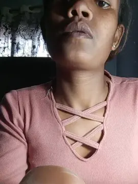 Cam4 Free Live Porn of Carinahot02