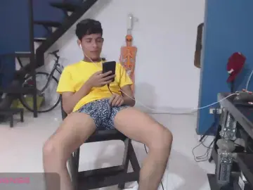 Cam4 Sex Chat of hardsexlove08