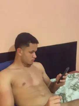 Cam4 Live Sex of Gaelzinho_hot1