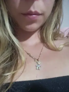 Cam4 Free Porn Cam of MiadangelisX