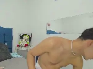 Cam4 Sex Chat of CoupleFire_