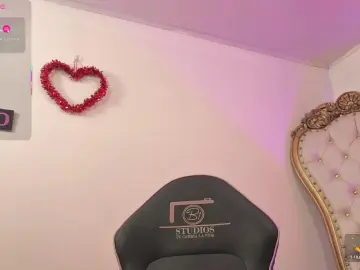 Cam4 Live Sex Cam of SAAYA_TAY