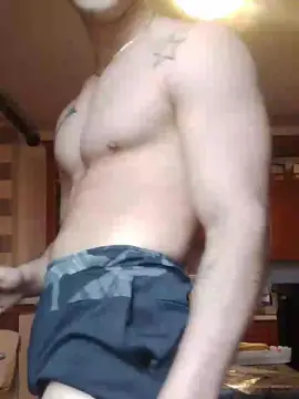 Cam4 Free Live Porn of PiccoloJames