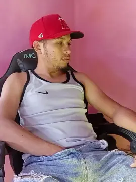 Cam4 Private Sex Chat of Sir_pissyoung