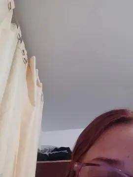 Cam4 Sex Chat of hanna_fox3