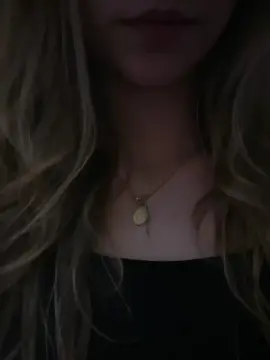 Cam4 Free Live Porn of lilydangeli