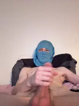 Cam4 Live Porn of Chi_cock