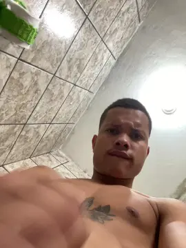 Cam4 Watch Live Sex Cams of lucas7285