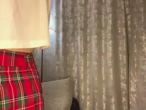 Cam4 Live Porn of YanHirth