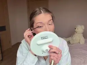 Cam4 Live Sex Cam of ArdelleGoley