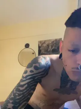 Cam4 Free Porn Cam of LATINME23
